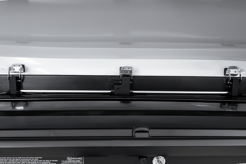 Střešní box Inter Pack Skugga L 660, lesklá bílá