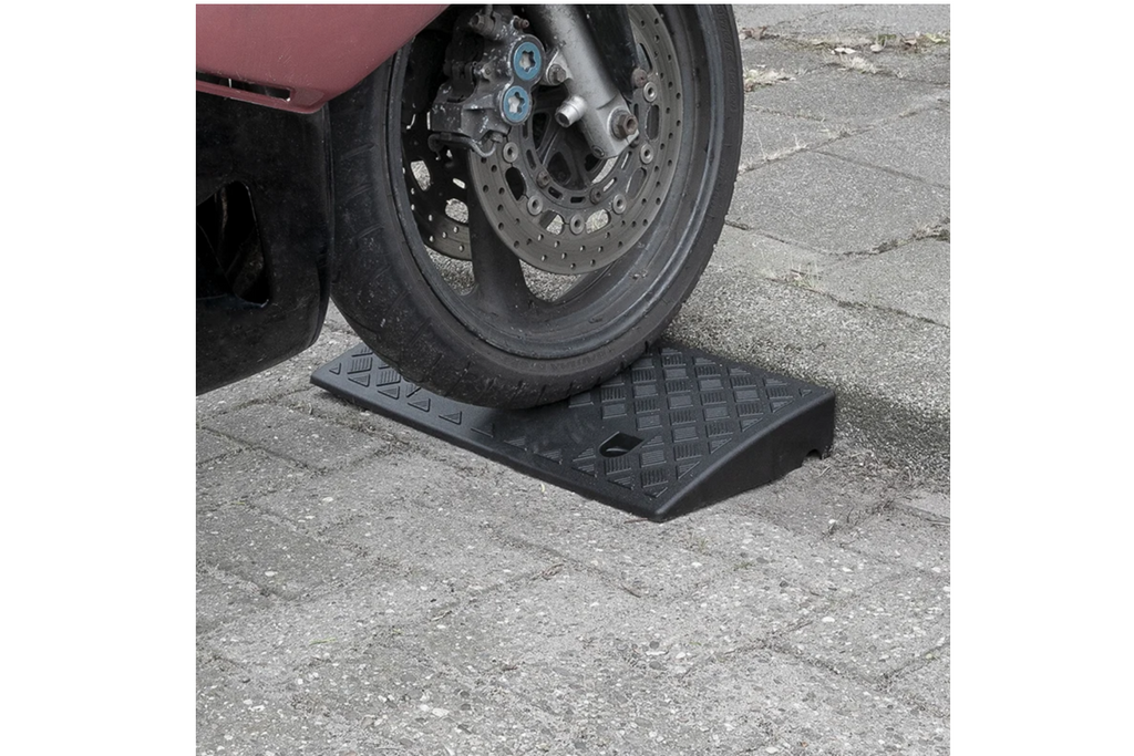Sada dvou nájezdových ramp ProPlus 361570, gumové nájezdové rampy 7 cm, 3000 kg