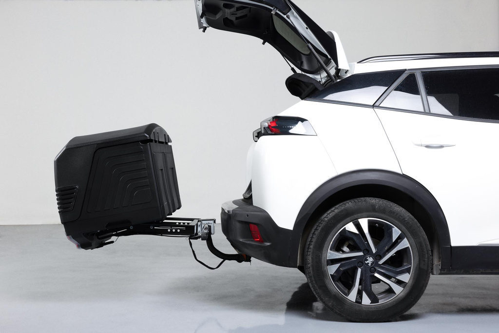 Towbox V3 black LED Edition - box na zavazadla montovaný na tažné zařízení