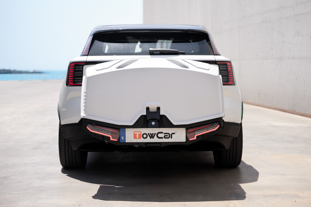 Tažné zařízení Alpha classic grey - box na zavazadla montovaný na tažné zařízení