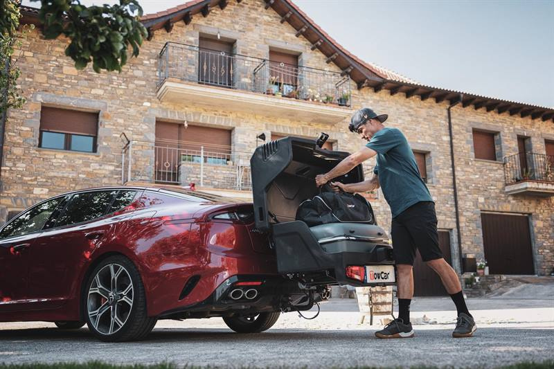 Towbox EVO urban black - nosič zavazadel montovaný na tažné zařízení