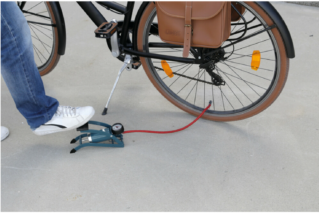 Univerzální nožní čerpadlo LAMPA s jedním válcem