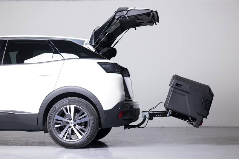 Towbox EVO urban black - nosič zavazadel montovaný na tažné zařízení