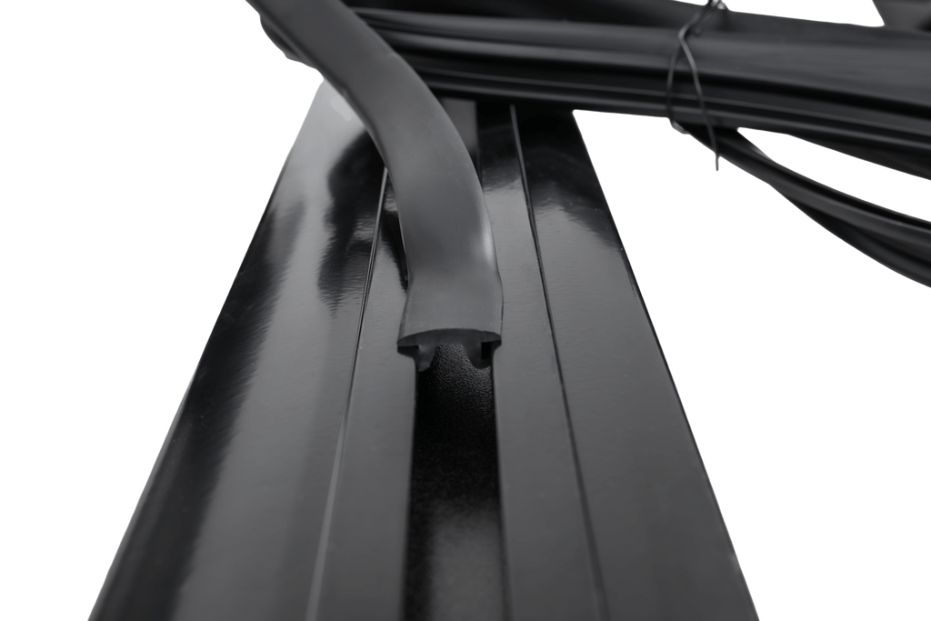 Střešní nosič Inter Pack Virgo IR 110 (G2) s integrovanými lyžinami (černý)