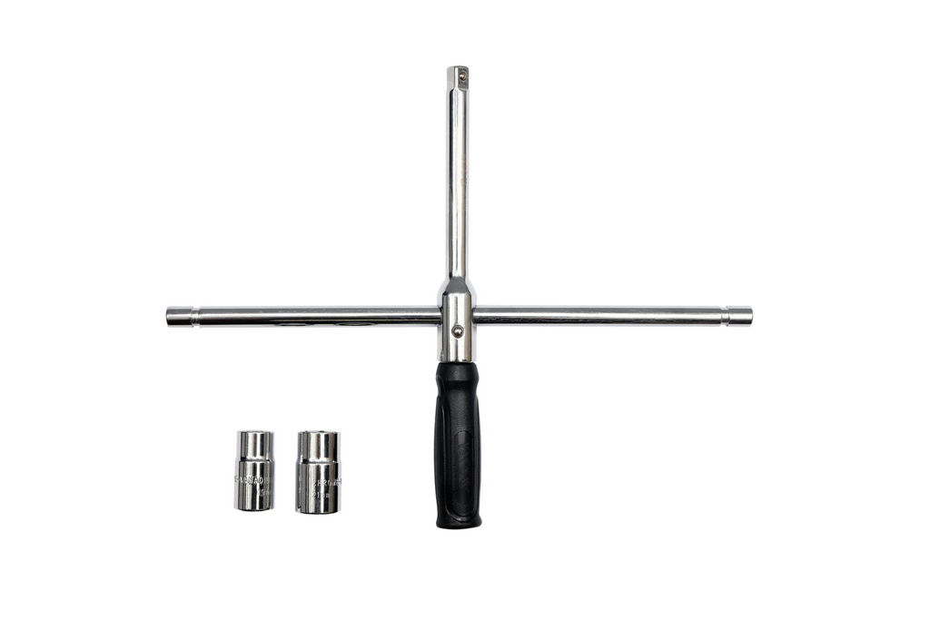 Skládací klíč na kola v pouzdře. Nástrčné klíče YATO YT-08035 17-23 mm.